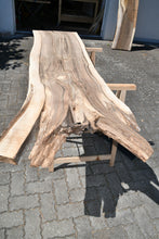 Lade das Bild in den Galerie-Viewer, Massivholztisch Eiche