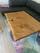 Lade das Bild in den Galerie-Viewer, Couchtisch Eiche